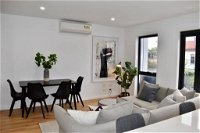 Brand New 2 Bed Apartment with Stunning City Views - Accommodation Fremantle