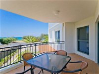 Breakers 1/8 - Accommodation Cooktown