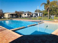 Broadwater Beach Cottage with WiFi