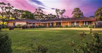 Burncroft Guesthouse - Accommodation Airlie Beach