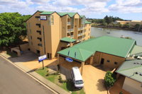 Burnett Riverside Hotel - Accommodation Sunshine Coast