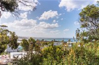 Bush Hideaway by the beach - Accommodation Nelson Bay