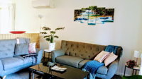Camelias Boutique Cottage in Dianella - Accommodation Broken Hill