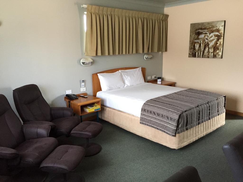 Earlville QLD Inverell Accommodation