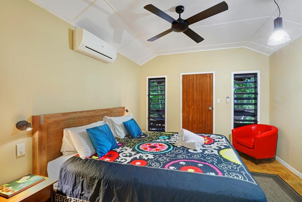  Accommodation in Surfers Paradise