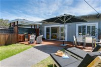 Capella Villa No. 2 - luxury with outdoor kitchen - Kingaroy Accommodation