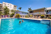 Caravella Backpackers - Palm Beach Accommodation