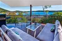 Casuarina 18 Ocean View House Central Location BBQ Golf Buggy - Accommodation ACT