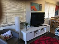 Central Gold Coast 3 Double Bedroom Apartment - Northern Rivers Accommodation