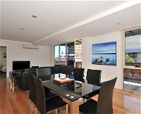 Central South Terrace Apartment - Accommodation Fremantle