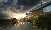 City View Motel - Accommodation Airlie Beach