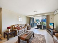 Coast Apartment 26 - Accommodation Airlie Beach