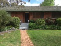 Cockatoo Corner - Armidale - Accommodation Perth