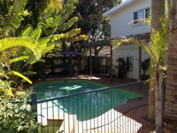 Coconut Palms On The Bay - Accommodation in Surfers Paradise
