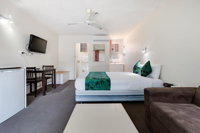 Coffs Harbour Pacific Palms Motel - Hervey Bay Accommodation