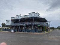 Commercial Hotel Curlewis - Accommodation Melbourne