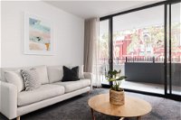 Contemporary Apartment In Newcastle CBD - Bundaberg Accommodation