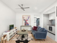 Convenient Apartment Close to Airport and City - Accommodation Melbourne