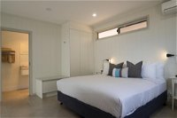 Cooper's Country Lodge - Accommodation Airlie Beach