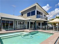 Coorumbong 36 - 6 BDRM Canal Home With Pool - Hervey Bay Accommodation