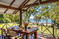 Cottonwood - Private Beachfront - Accommodation Coffs Harbour