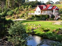 Crabtree Riverfront Cottages - Accommodation NSW