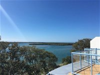Crystal Waters Picnic Point - Tweed Heads Accommodation