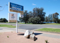 Cunningham Shore Motel - QLD Tourism