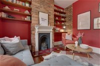 Cute Heritage Terrace Minutes From the City - Accommodation Directory