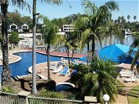 Cypress Water Front Apartments - Surfers Gold Coast