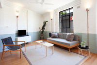 Designer Studio Apartment in Inner Darlinghurst - Accommodation Airlie Beach