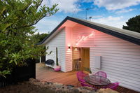 Dollywood - Accommodation Hamilton Island