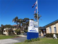 Dolphins of Mollymook Motel and Fifth Green Apartments - Accommodation Directory