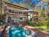 Dux Nutz - Accommodation Redcliffe