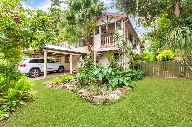 Book Edge Hill Accommodation Vacations  Tourism Noosa