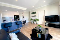 Elegantly Appointed BRAND NEW Luxurious Apartment - WA Accommodation