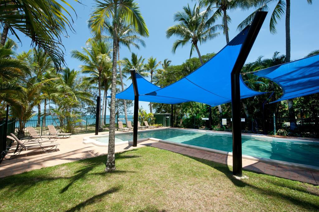 Macalister Range QLD Accommodation Noosa