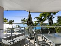 Endless Water Views in Noosaville Noosa Heads - Unit 3 Noosa Moorings 303 Gympie Terrace - Palm Beach Accommodation