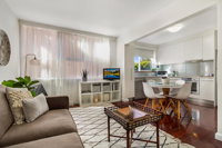 Enjoy Walking to the Beach From Bright Apartment - New South Wales Tourism 