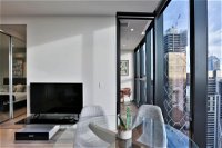 EQ TOWER Melbourne CBD APT - Accommodation Adelaide