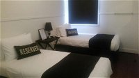 Gin Gin Budget Accommodation - Accommodation Airlie Beach