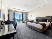 Gold Tower 2 Bed in Oaks Surfers Paradise - Lennox Head Accommodation