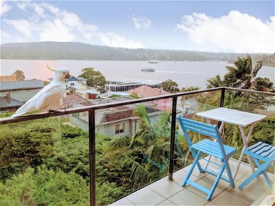 Gorgeous 2 Bedroom Apartment With Panoramic Views