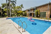Gosford Resort and Conference Centre Previously known The Willows - Accommodation Airlie Beach