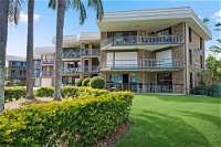 Great location close to waterfront Shops Restaurants and Cafes. - Accommodation Brisbane