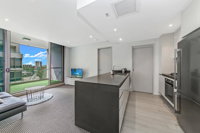 Green Square Stylish Cozy Apartment In SYDNEY - Accommodation Cairns