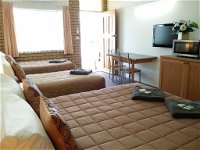 Book Guyra Accommodation Vacations  Hotel NSW