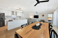 Hamptons  the Point - Accommodation Nelson Bay