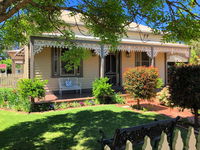 Hansen Street Retreat - Kingaroy Accommodation