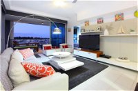 Harbour Quays - Accommodation Airlie Beach